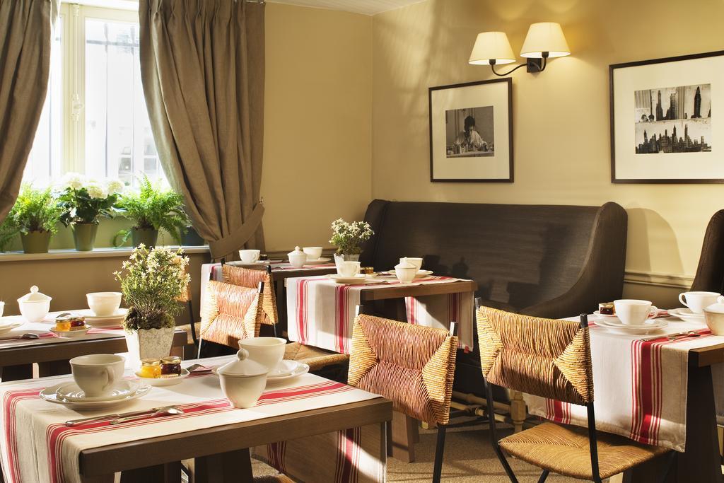 เลอ แซ็ง Hotel ปารีส ร้านอาหาร รูปภาพ