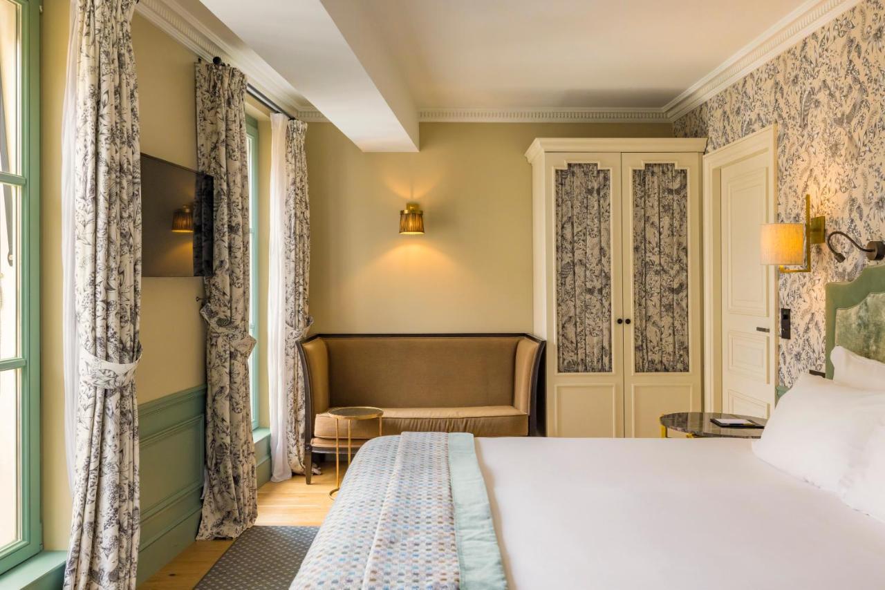 เลอ แซ็ง Hotel ปารีส ภายนอก รูปภาพ