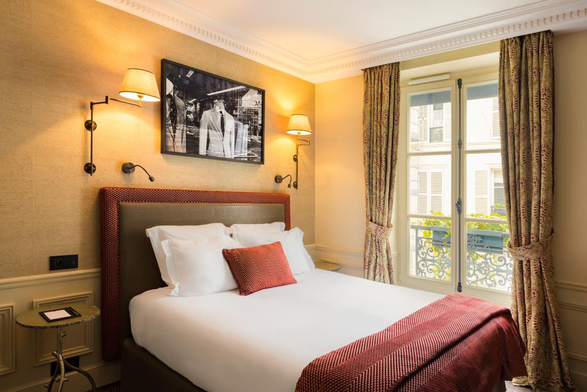 เลอ แซ็ง Hotel ปารีส ภายนอก รูปภาพ