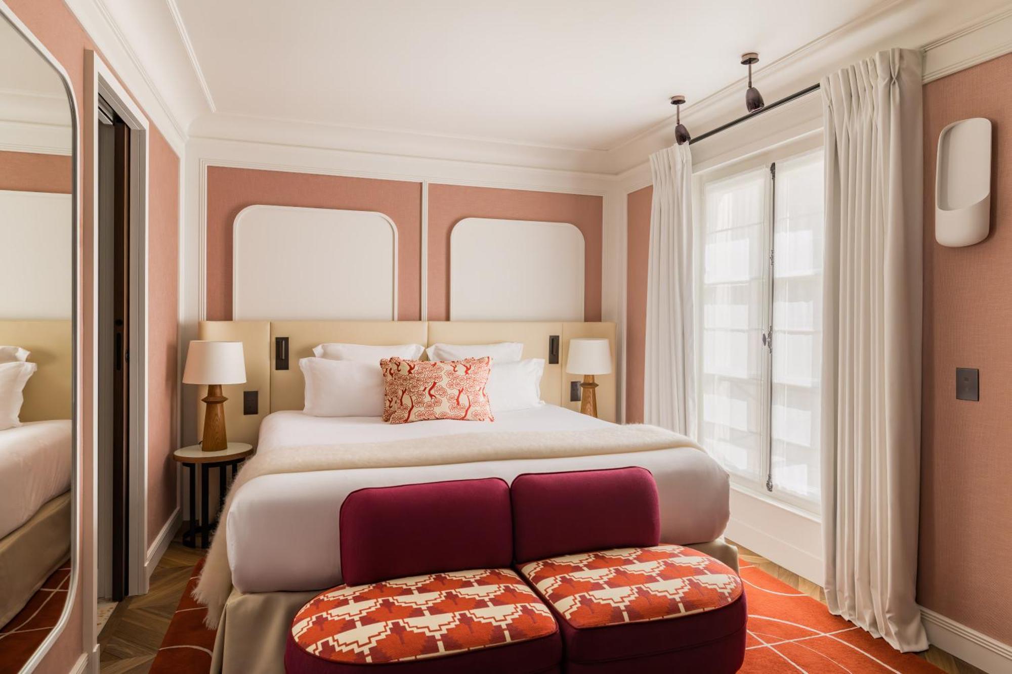 เลอ แซ็ง Hotel ปารีส ภายนอก รูปภาพ